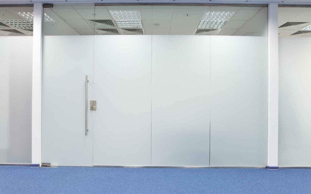 Gami drzwi szklane - balustrady szklane Radzymin, Legionowo, Stare Babice, Łomianki, Kobyłka, Wołomin, Sulejówek, Zielonka, Ząbki, Marki, Warszawa, Otwock, Piaseczno, Pruszków, Wyszków, Raszyn.